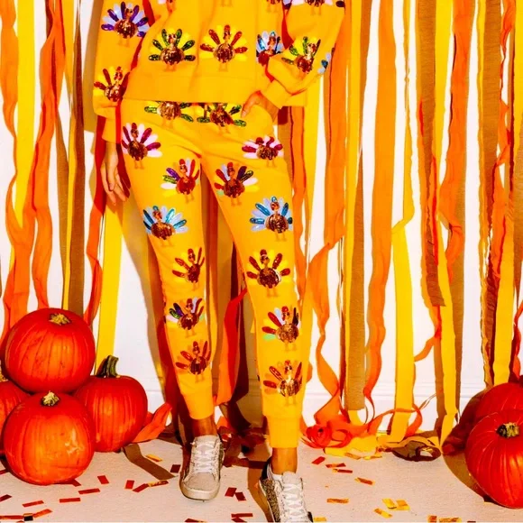 ❌SOLD❌Queen of Sparkles Turkey Joggers🦃Size Medium - Picture 1 of 3